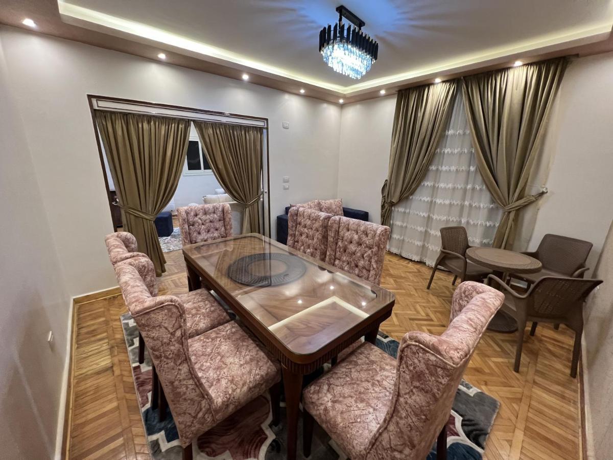 Luxurious In The Heart Of Overlooking The Nile, Dokki Cairo