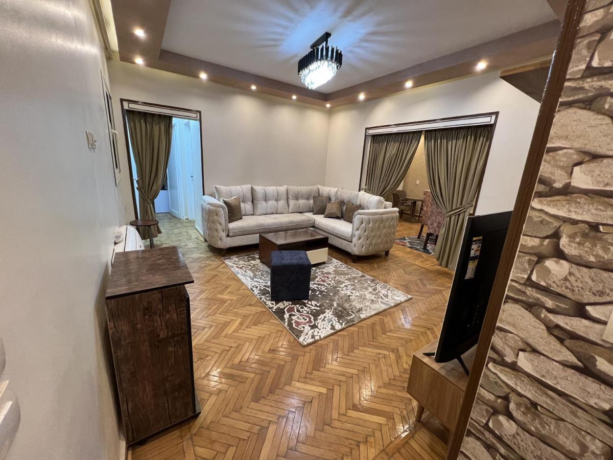 Apartment Luxurious In The Heart Of Overlooking The Nile, Dokki