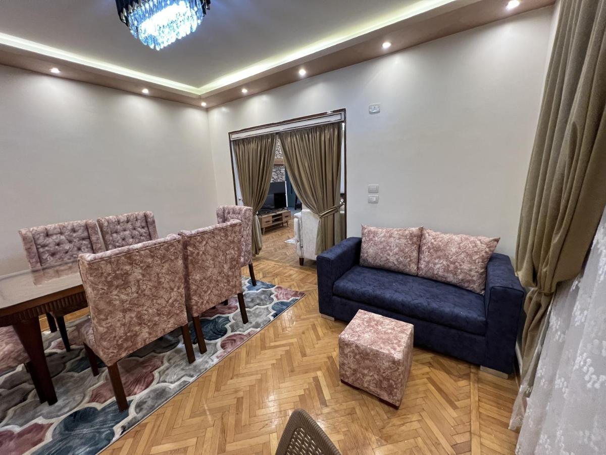Luxurious In The Heart Of Overlooking The Nile, Dokki Apartment Cairo